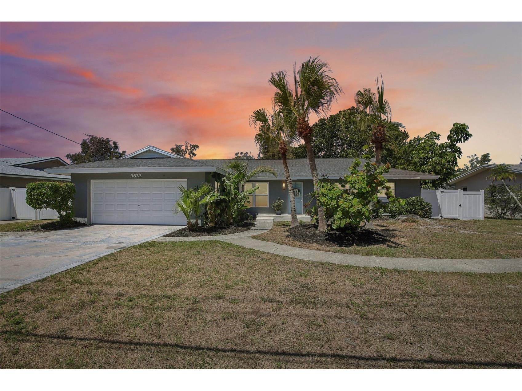 9622 Oakhurst Road Seminole FL 33776 TB8500649 image1