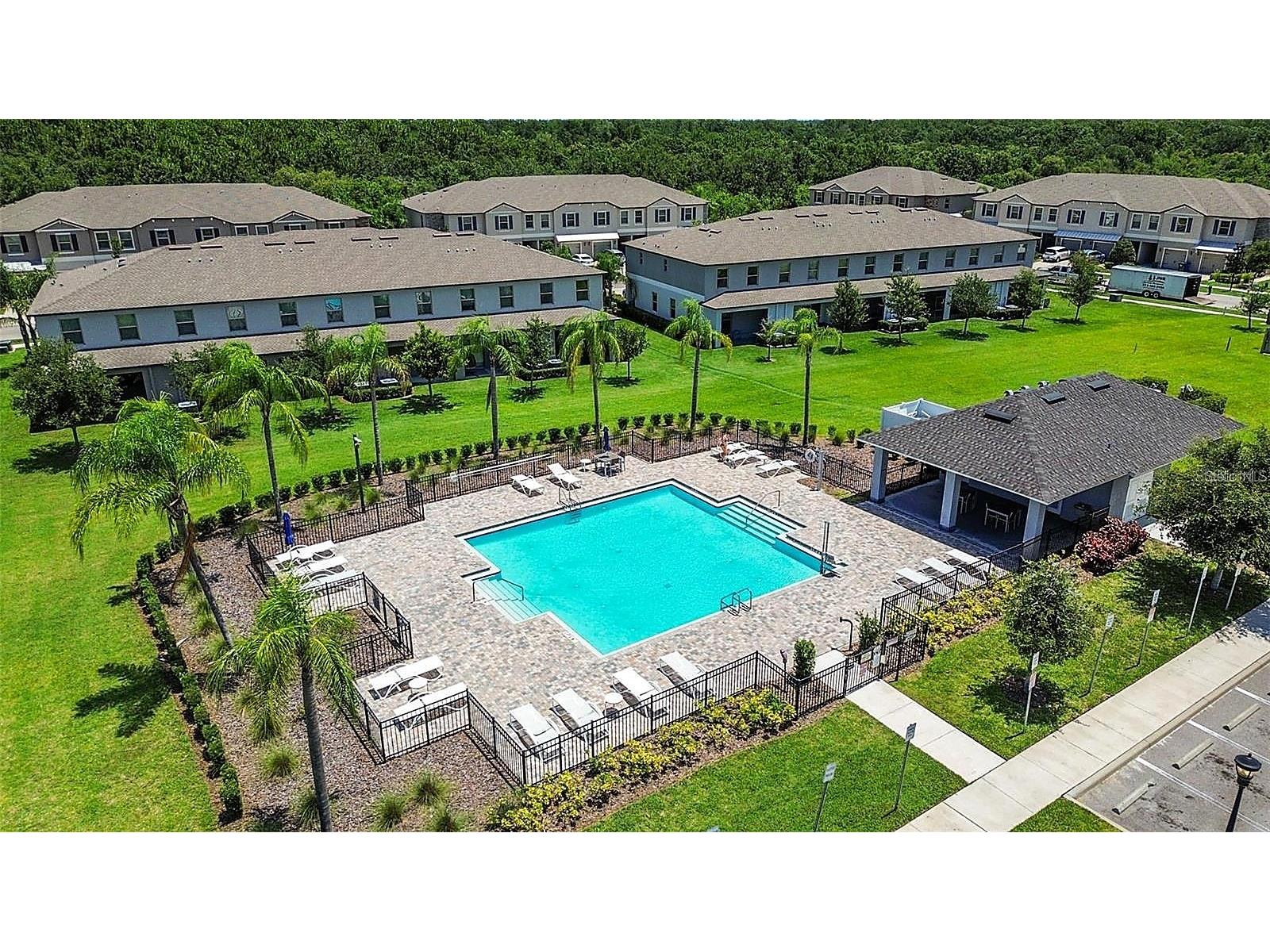 9622 Pembrooke Pines Drive Sun City Center FL 33573 A4696455 image2