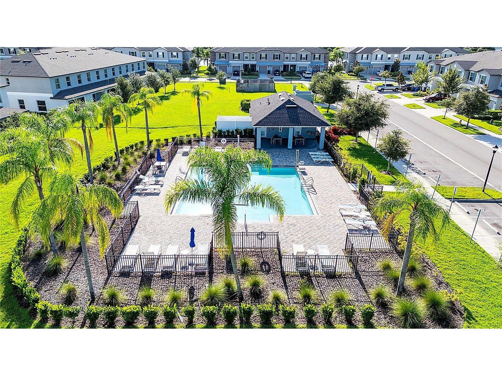 9622 Pembrooke Pines Drive Sun City Center FL 33573 A4696455 image35