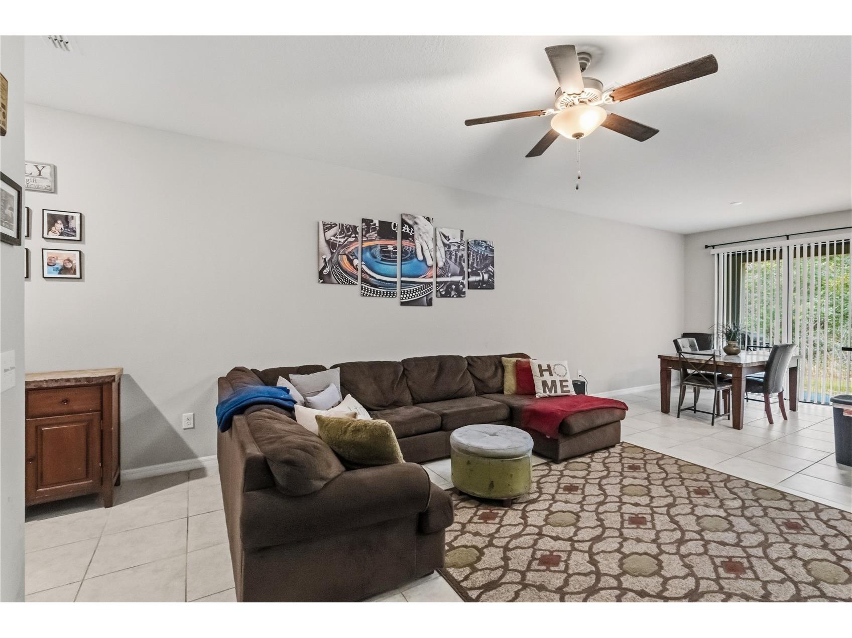 9622 Pembrooke Pines Drive Sun City Center FL 33573 A4696455 image7
