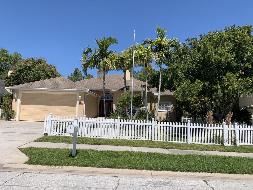 9623 62nd Avenue N Saint Petersburg FL 33708 U8194893 image1