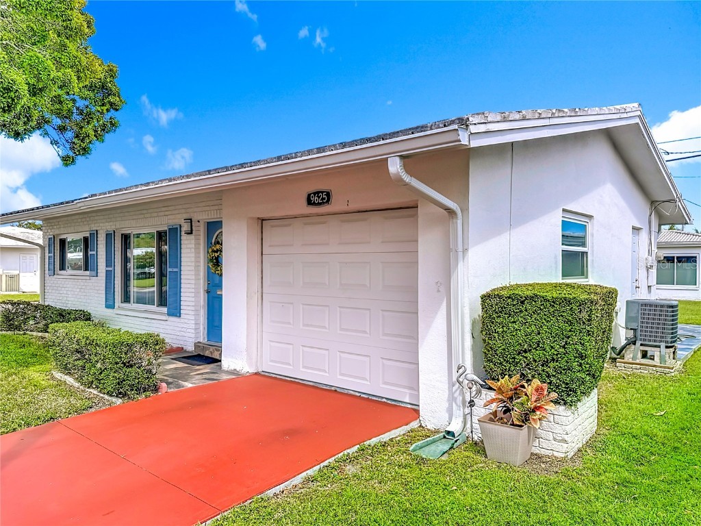 9625 45th Way #. Pinellas Park FL 33782 TB8433838 image5