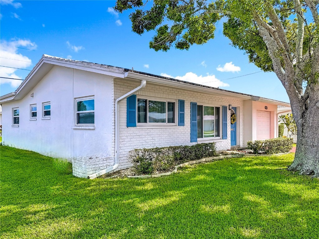 9625 45th Way #. Pinellas Park FL 33782 TB8433838 image6