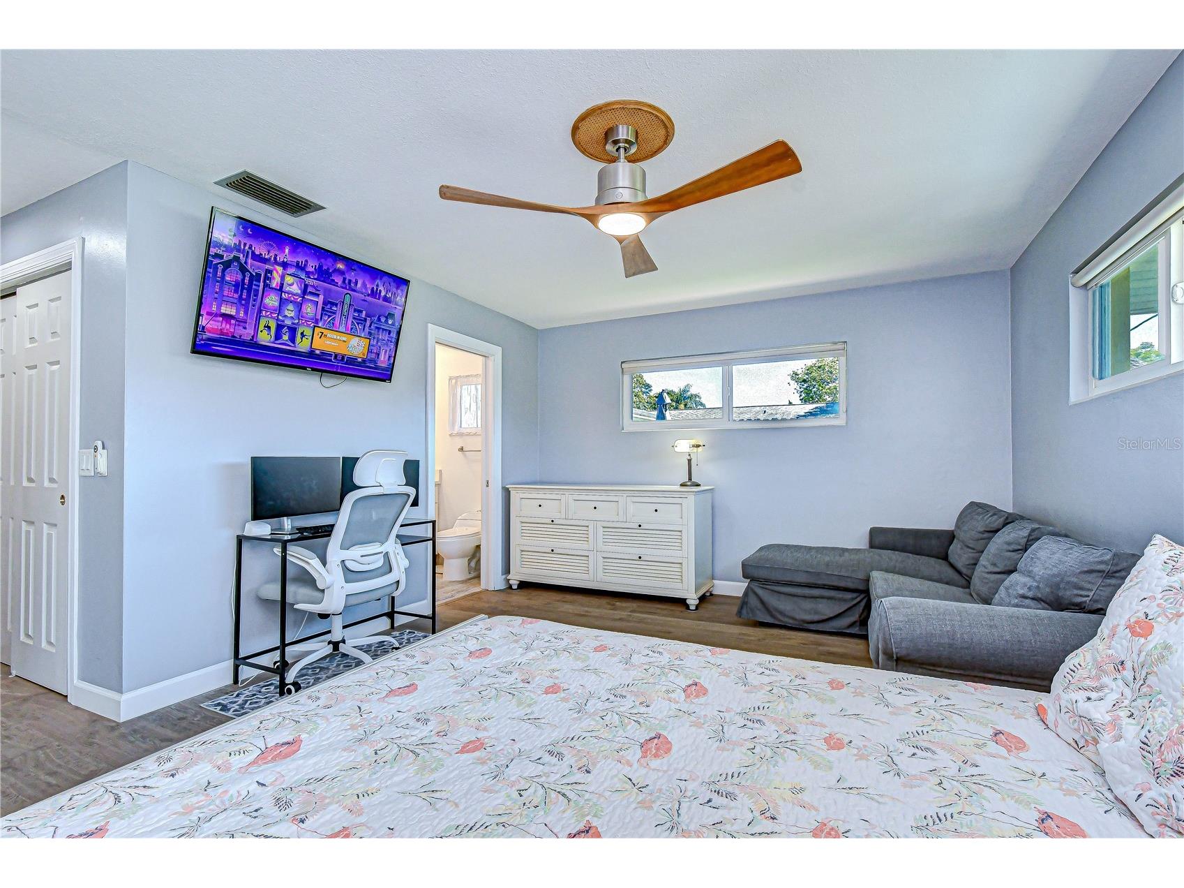 9625 Commodore Drive Seminole FL 33776 TB8502111 image31