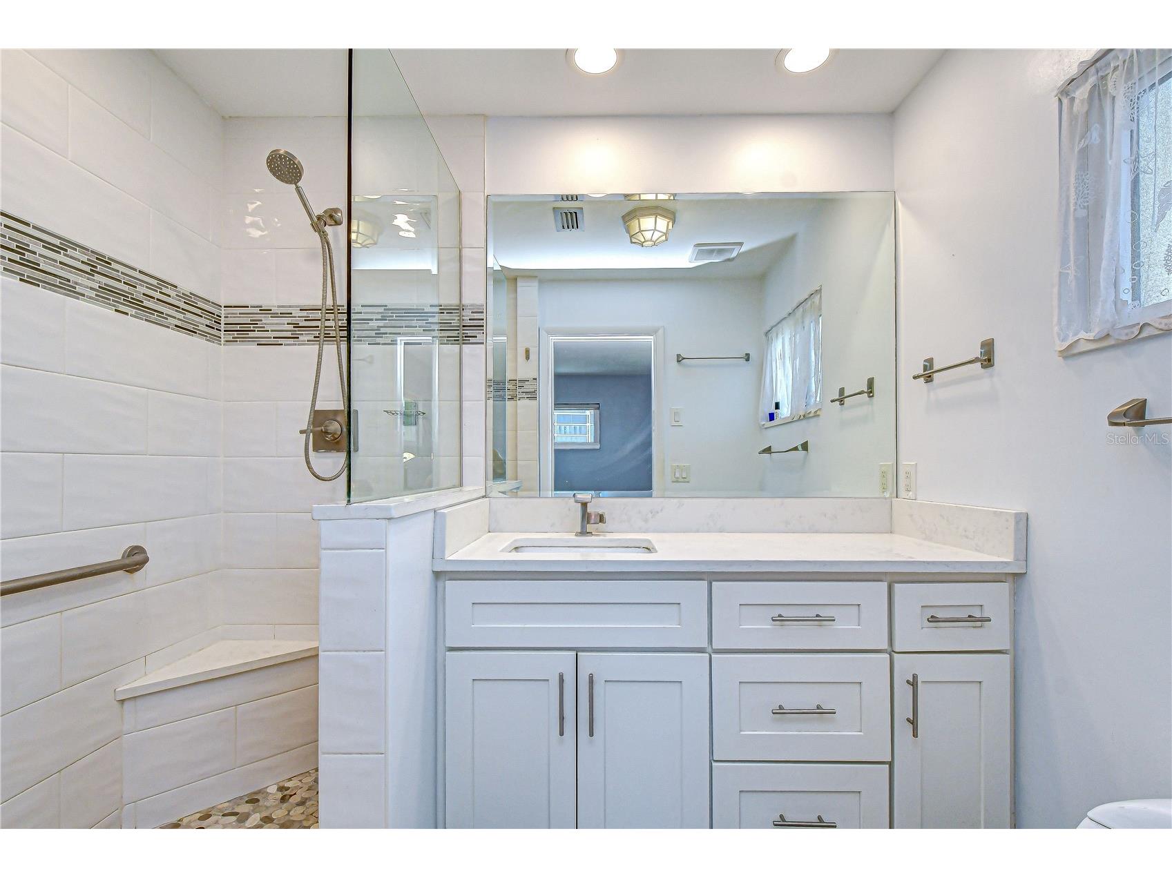 9625 Commodore Drive Seminole FL 33776 TB8502111 image33