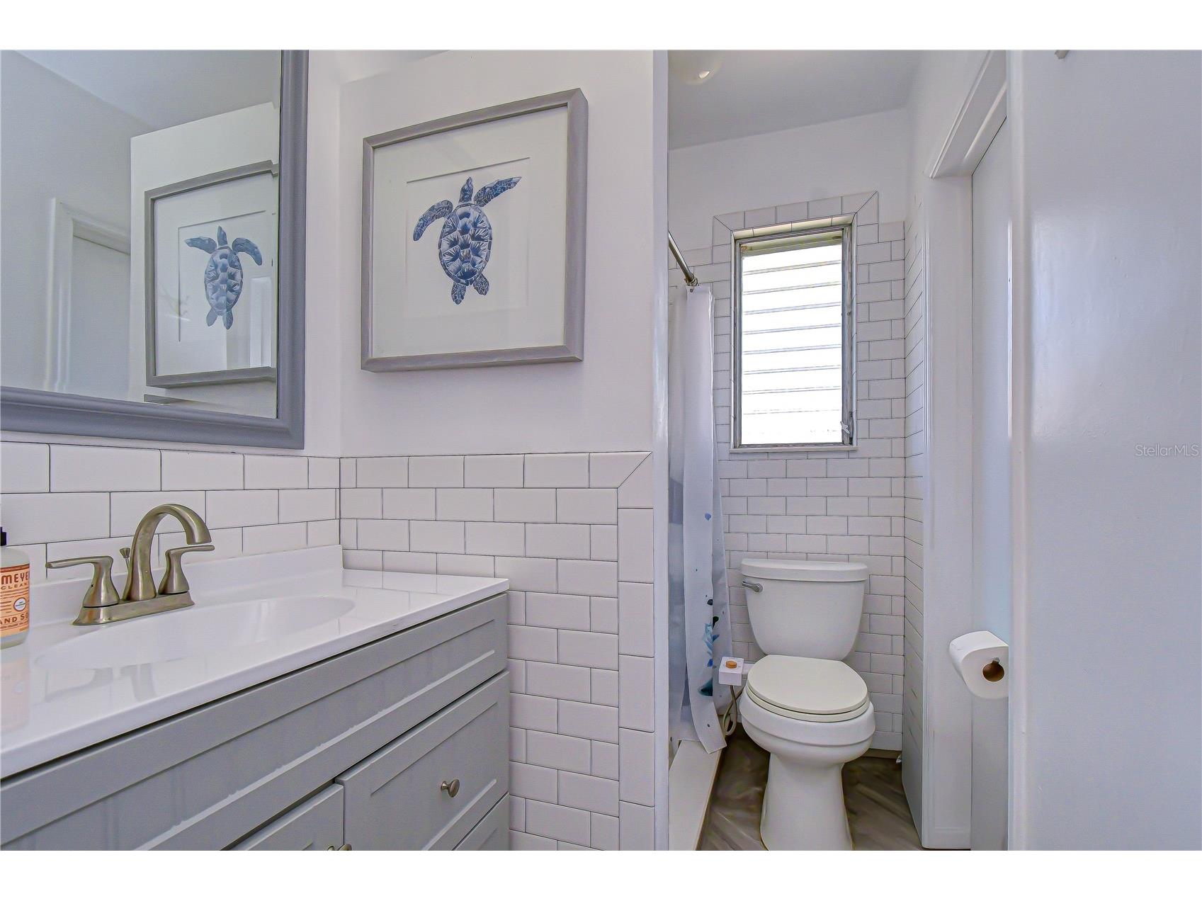 9625 Commodore Drive Seminole FL 33776 TB8502111 image35