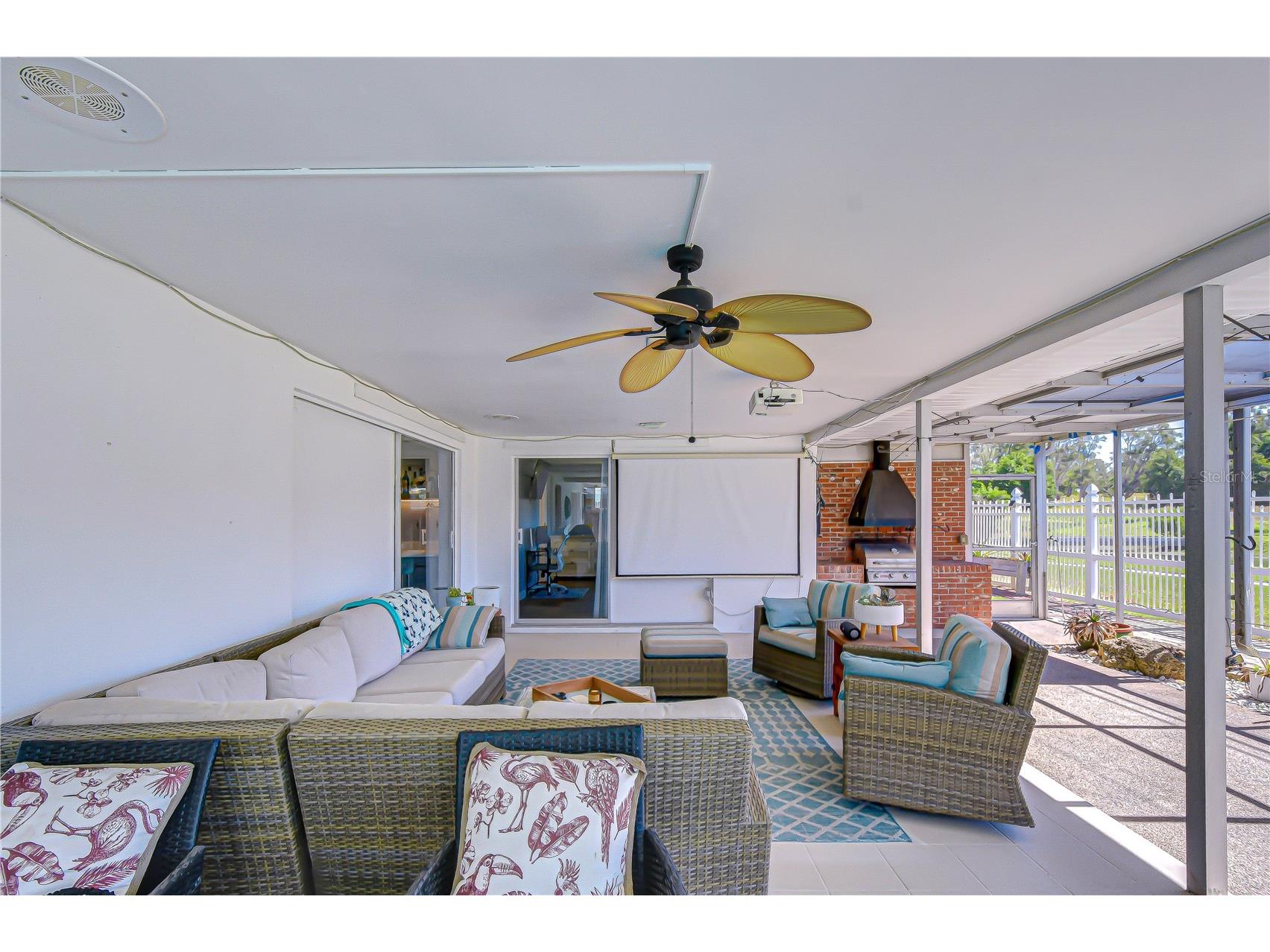 9625 Commodore Drive Seminole FL 33776 TB8502111 image44