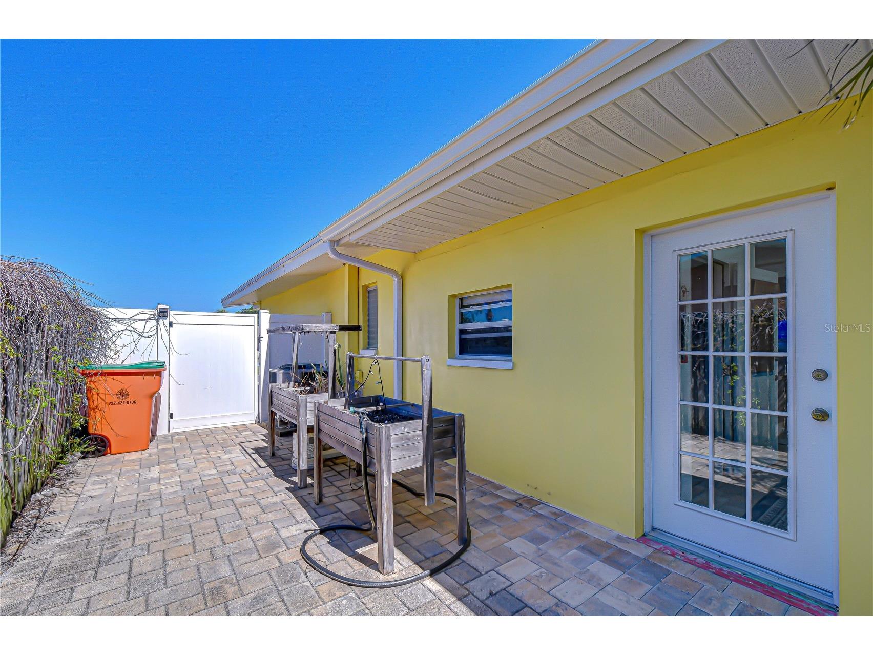 9625 Commodore Drive Seminole FL 33776 TB8502111 image48