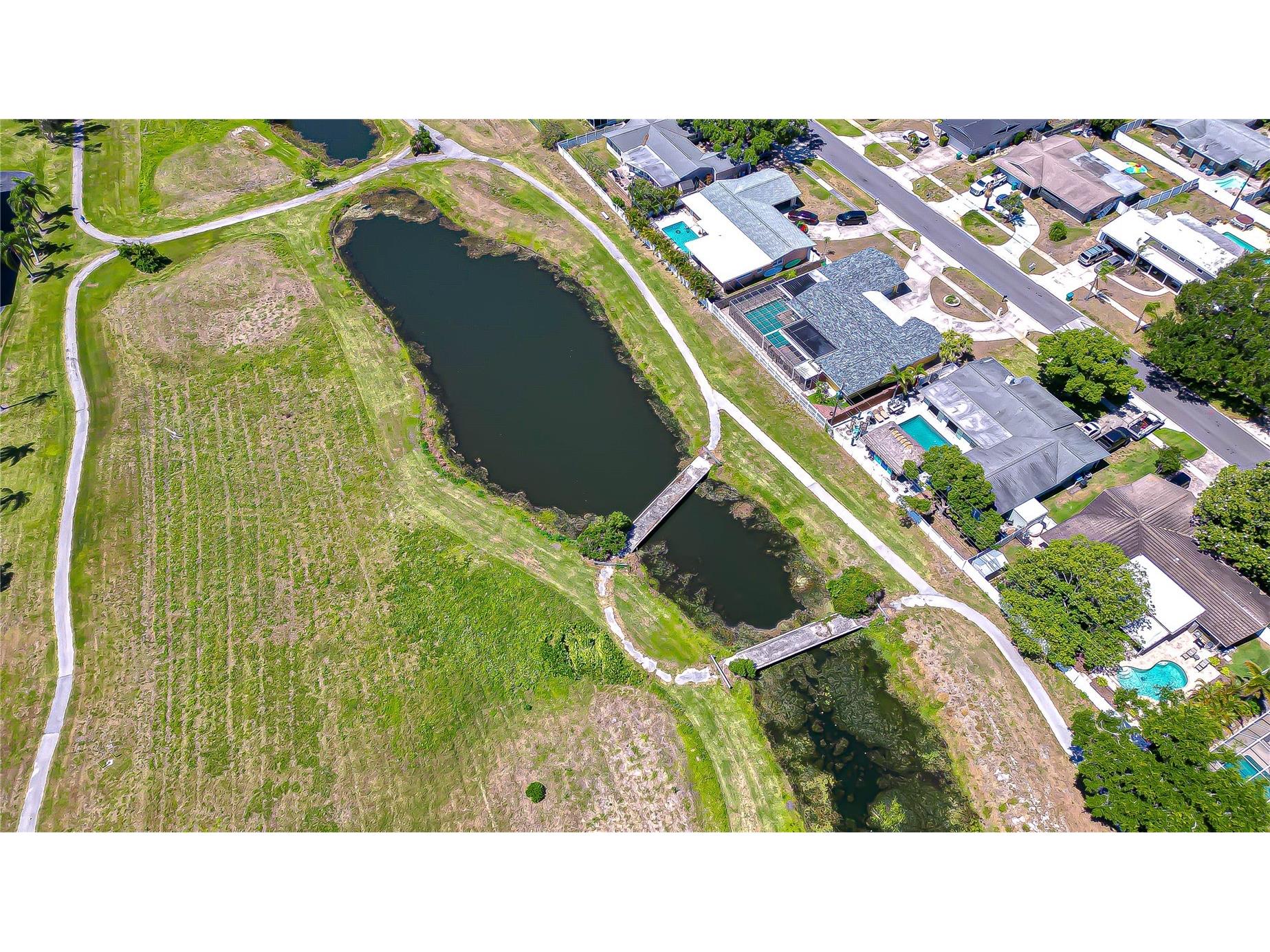 9625 Commodore Drive Seminole FL 33776 TB8502111 image59