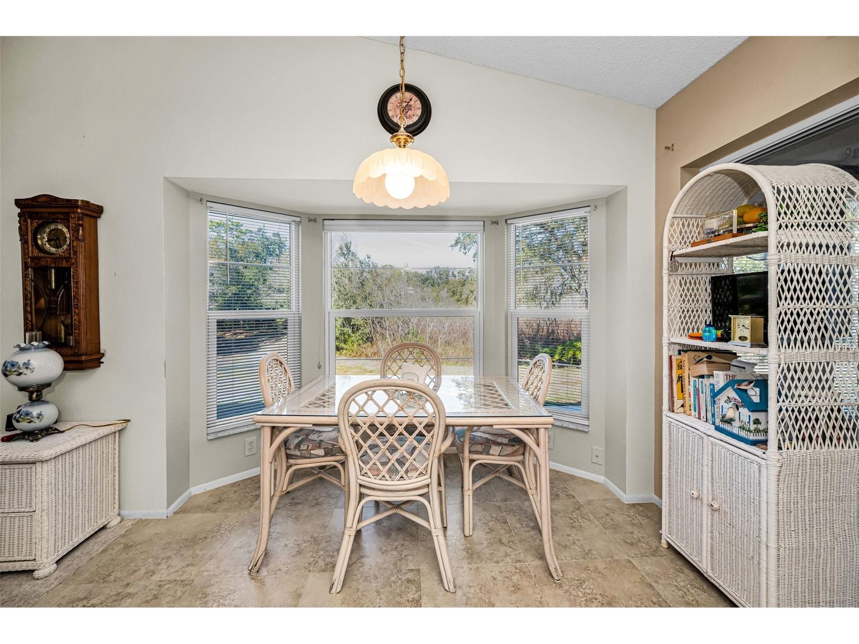 9625 Oakwood Hills Court New Port Richey FL 34655 W7882676 image18