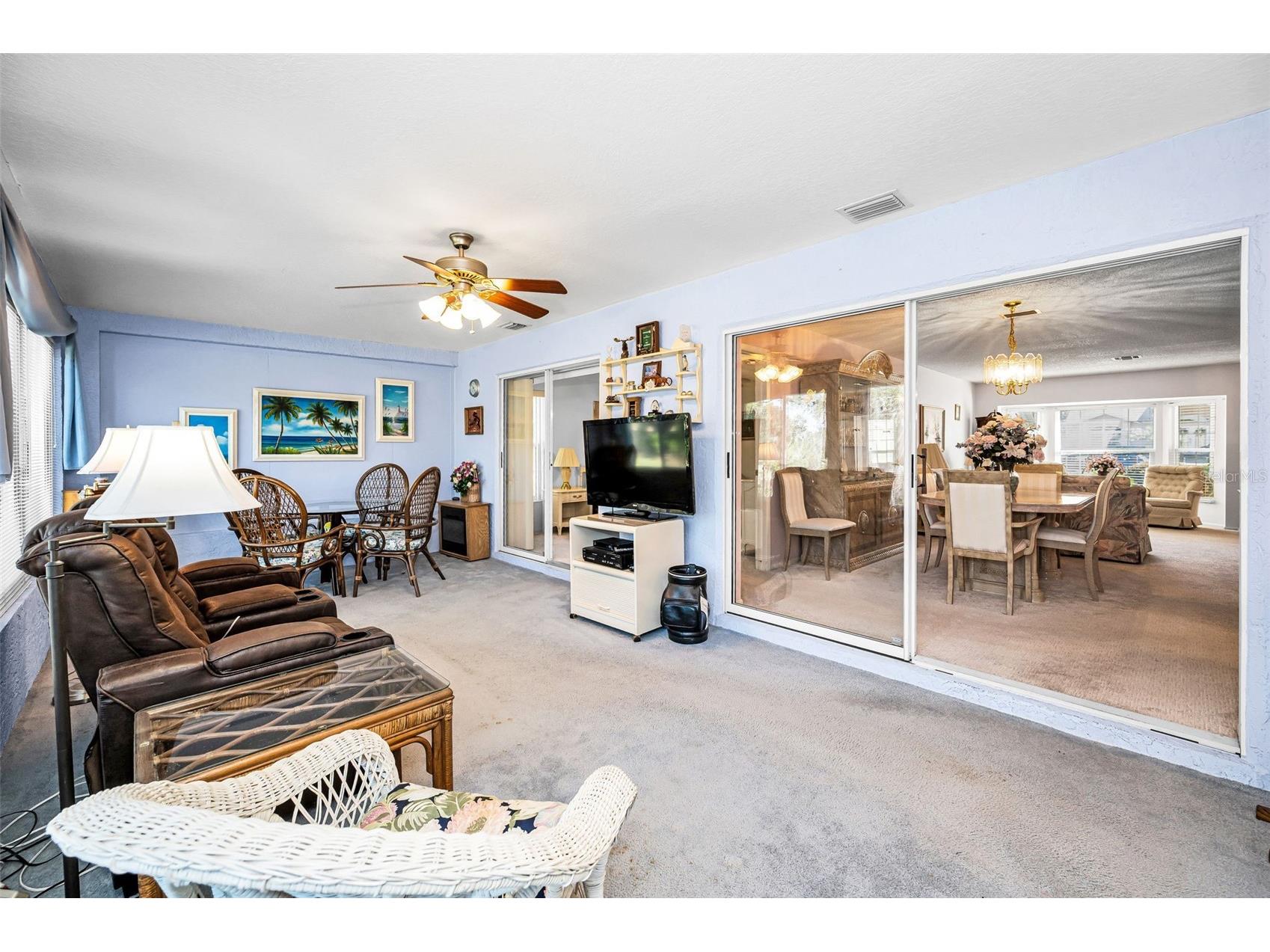 9625 Oakwood Hills Court New Port Richey FL 34655 W7882676 image35