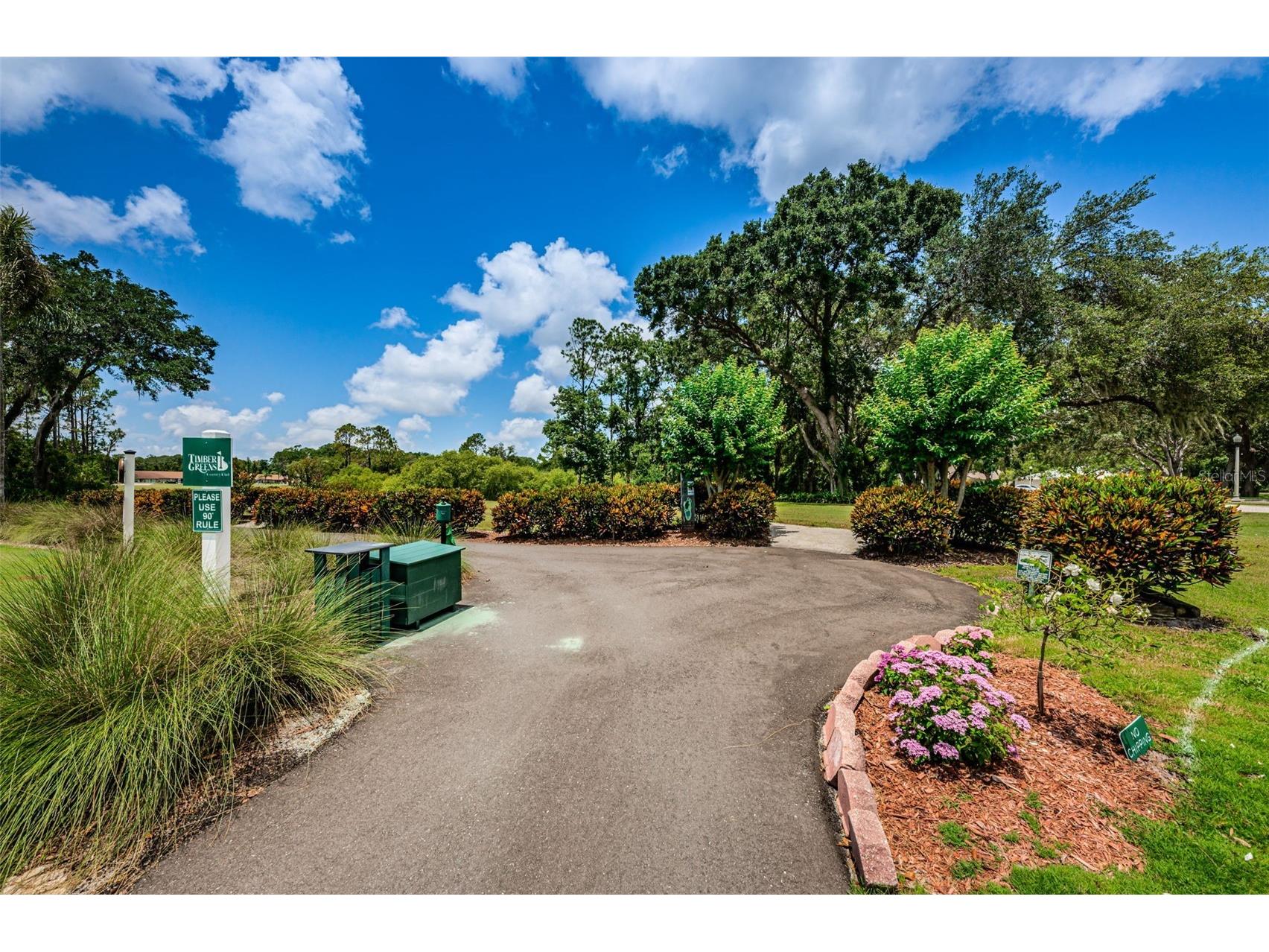 9625 Oakwood Hills Court New Port Richey FL 34655 W7882676 image72