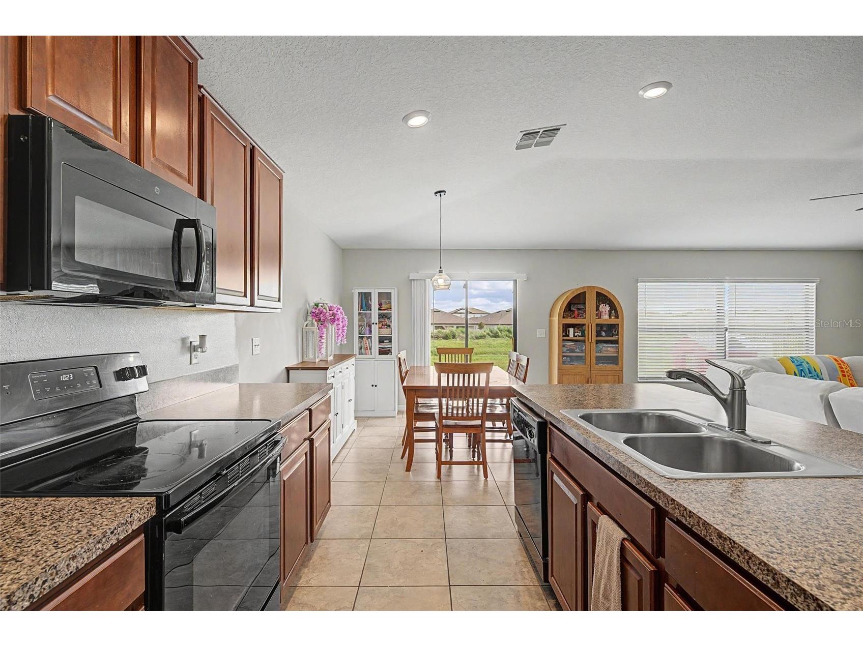 9625 Sage Creek Drive Ruskin FL 33573 TB8532121 image7