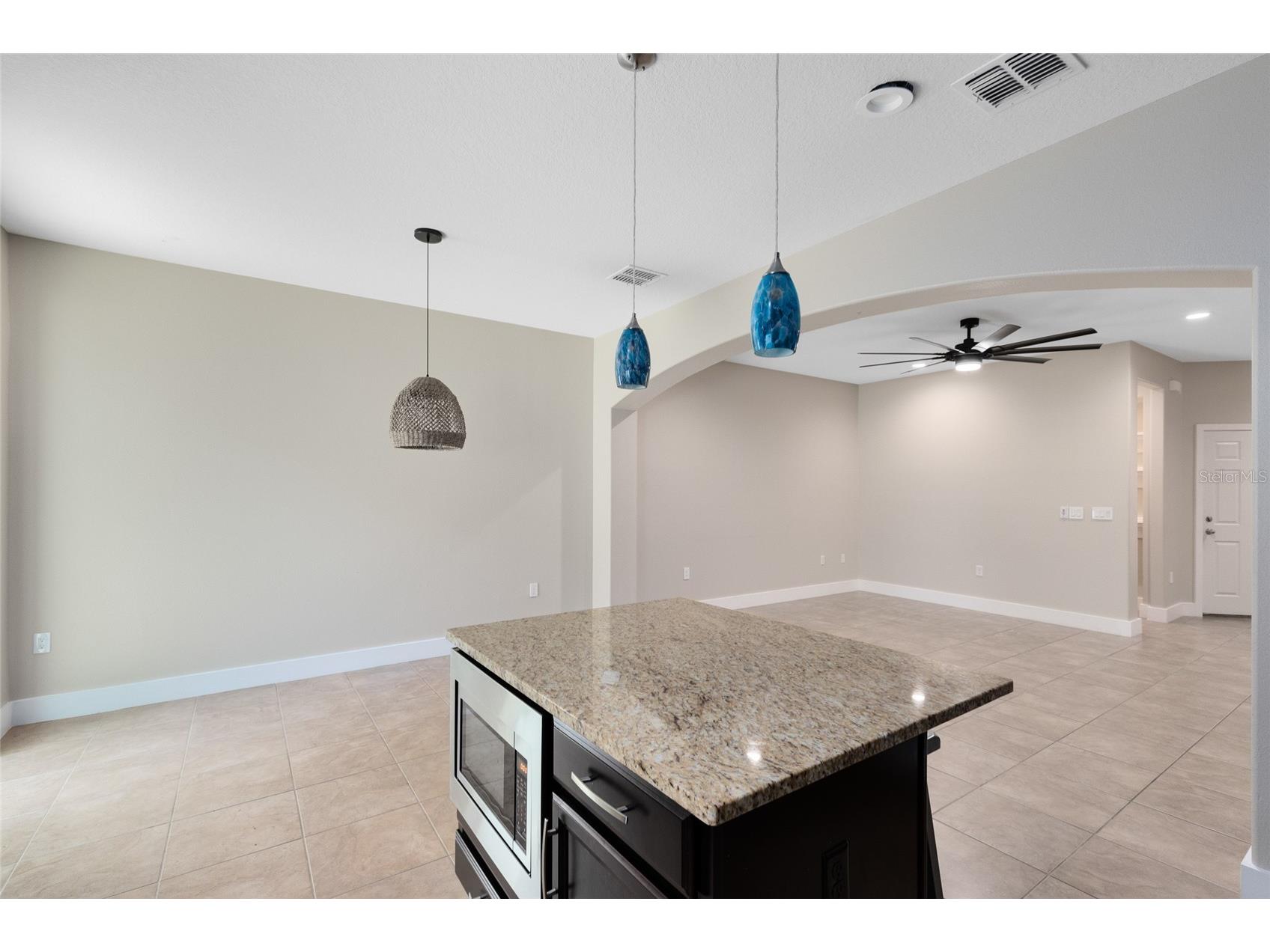 9625 Silver Buttonwood Street Orlando FL 32832 O6420812 image4