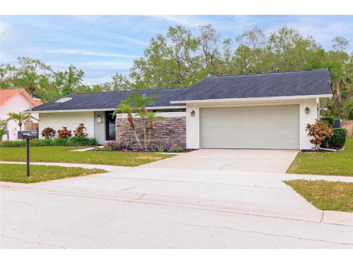 9626 Leeward Avenue Largo FL 33773 TB8366887 image1