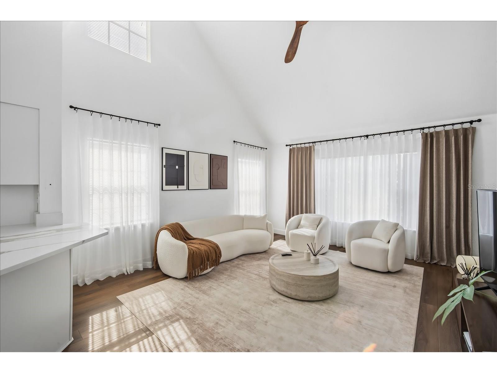 9628 Lake Chase Island Way Tampa FL 33626 TB8459316 image4