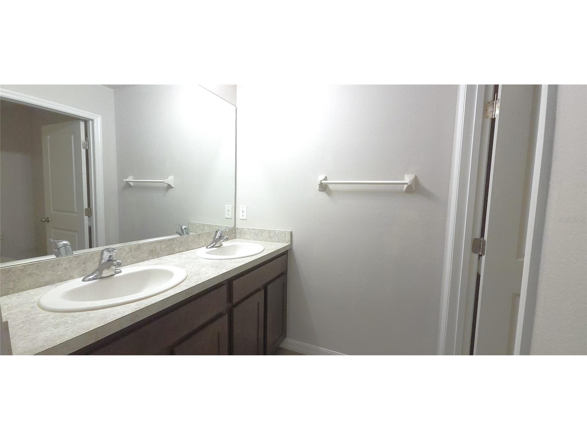 9628 Troncais Circle Thonotosassa FL 33592 TB8508249 image37