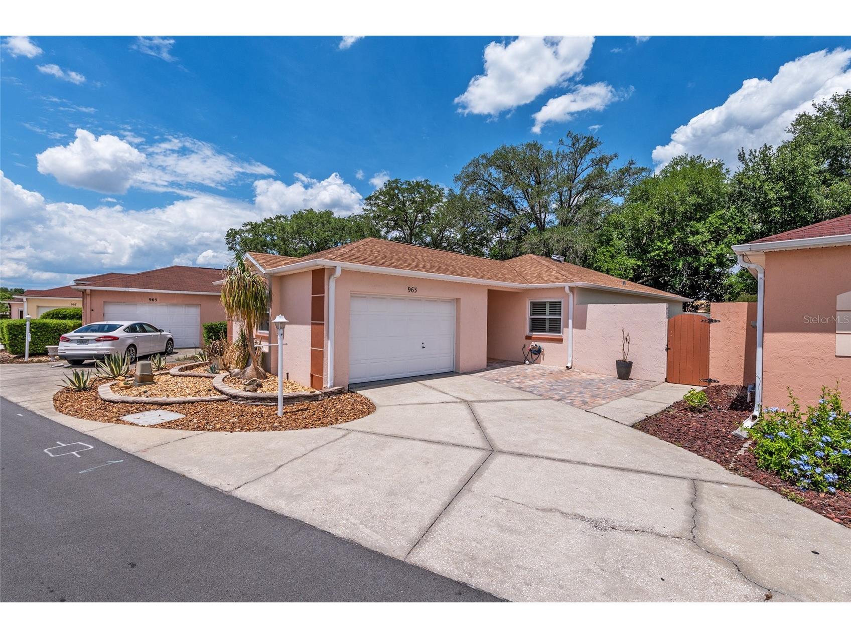 963 Avalon Avenue The Villages FL 32159 G5111633 image2
