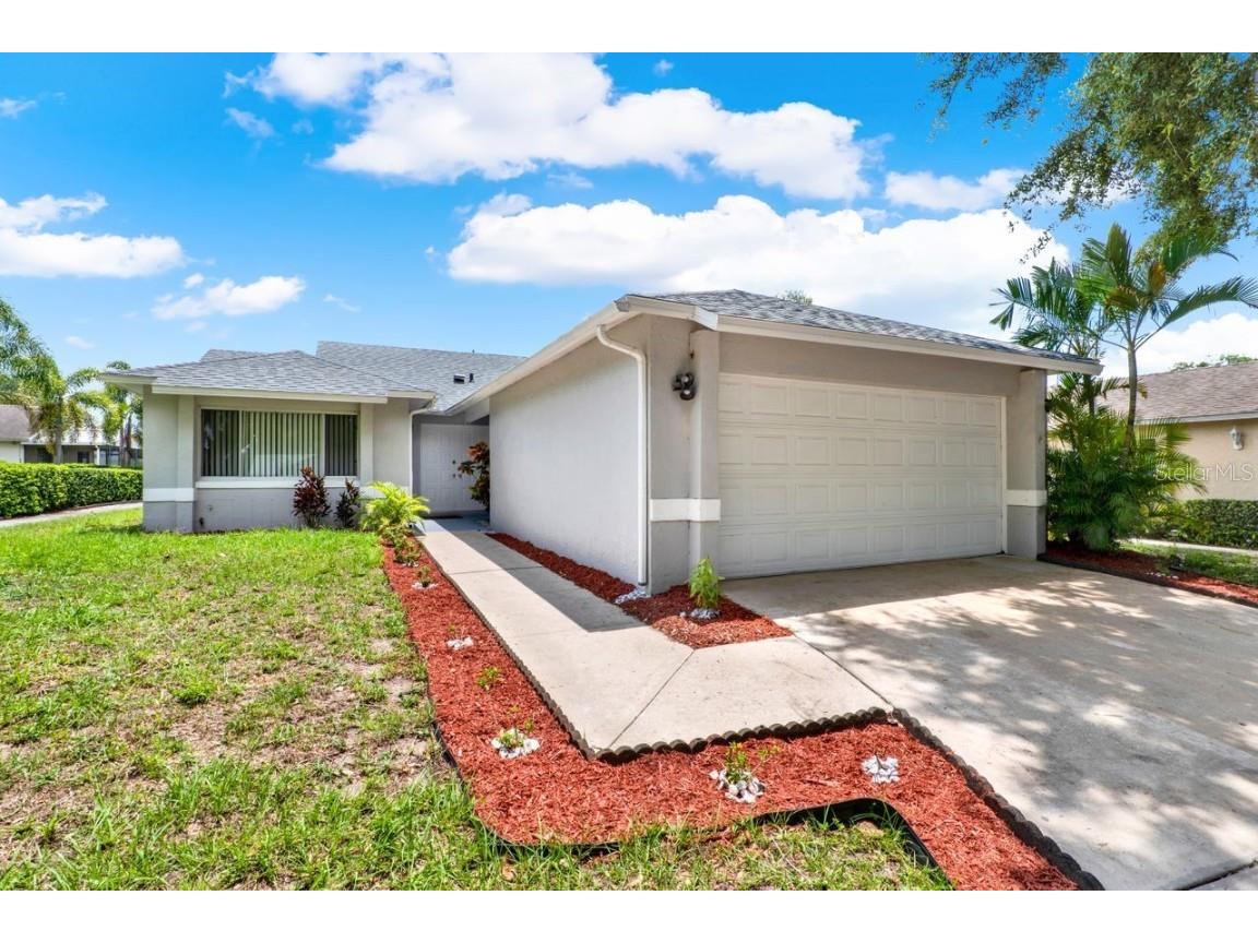 963 Beach Breeze Drive Orlando FL 32835 O6313816 image1