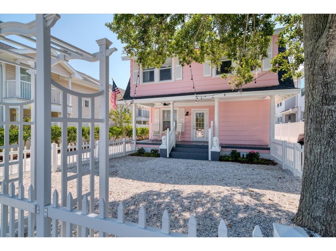 963 Highland Avenue Dunedin FL 34698 TB8310365 image1