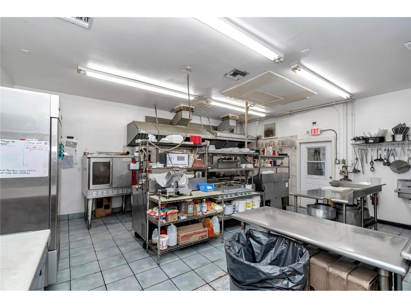 963 N Suncoast Boulevard Crystal River FL 34429 OM725688 image26