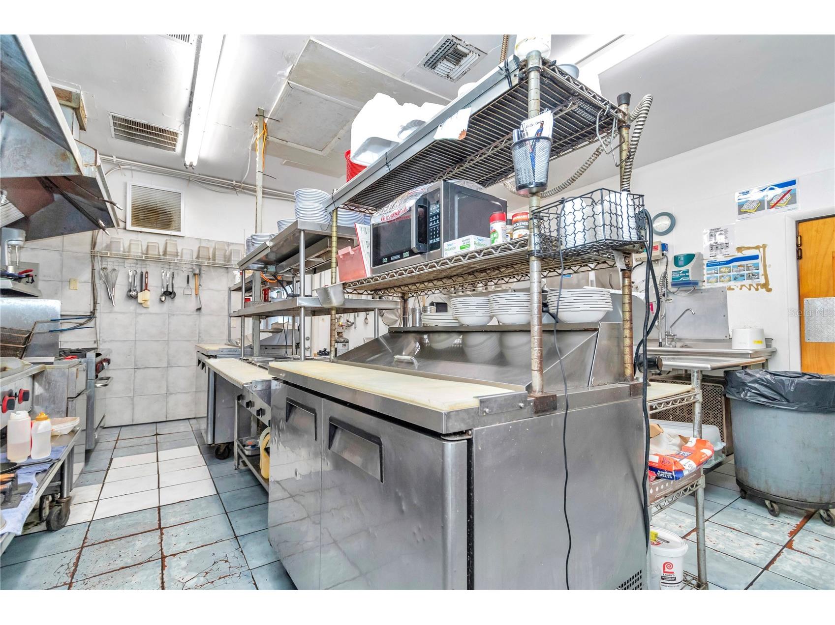 963 N Suncoast Boulevard Crystal River FL 34429 OM725688 image37