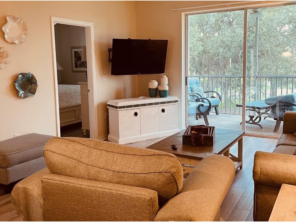 9630 Club South Circle #6201 Sarasota FL 34238 A4666802 image11