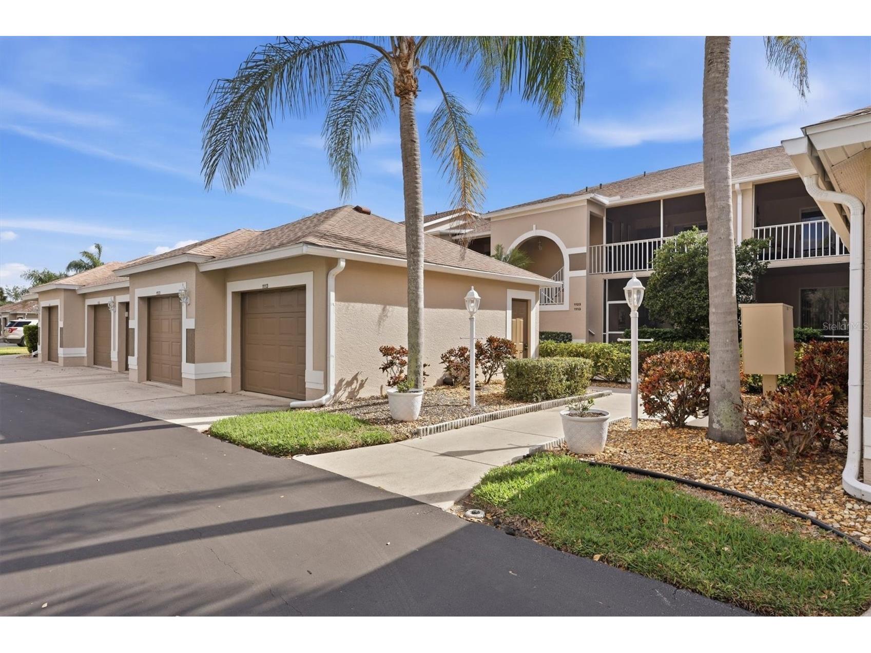 9631 Castle Point Drive #1113 Sarasota FL 34238 A4685057 image2