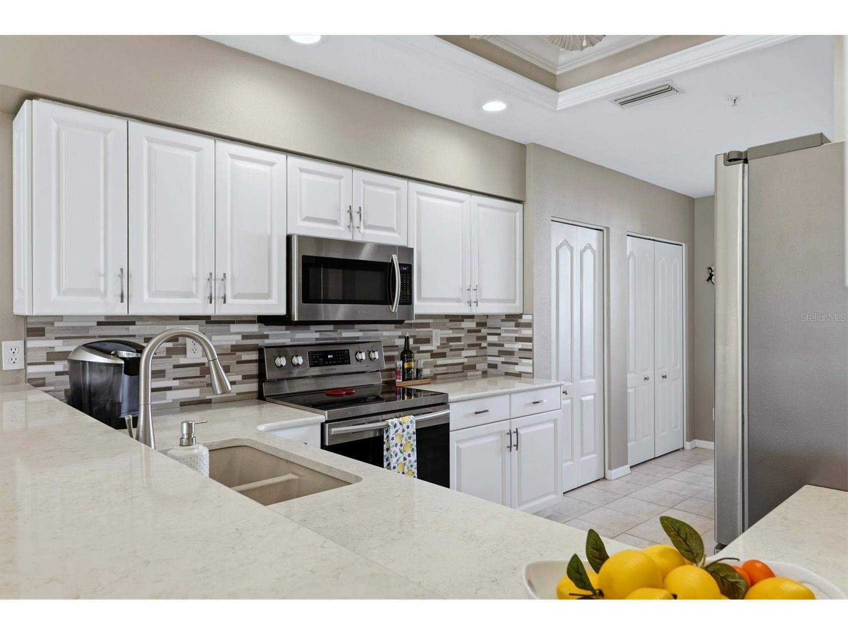 9631 Castle Point Drive #1113 Sarasota FL 34238 A4685057 image21