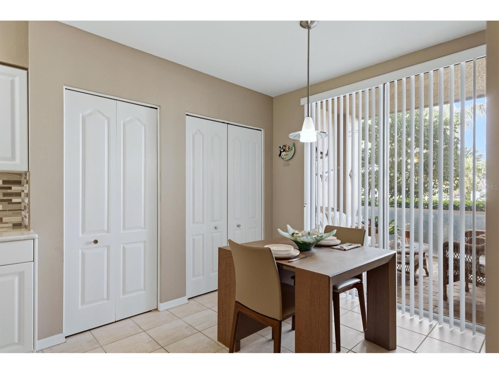 9631 Castle Point Drive #1113 Sarasota FL 34238 A4685057 image26