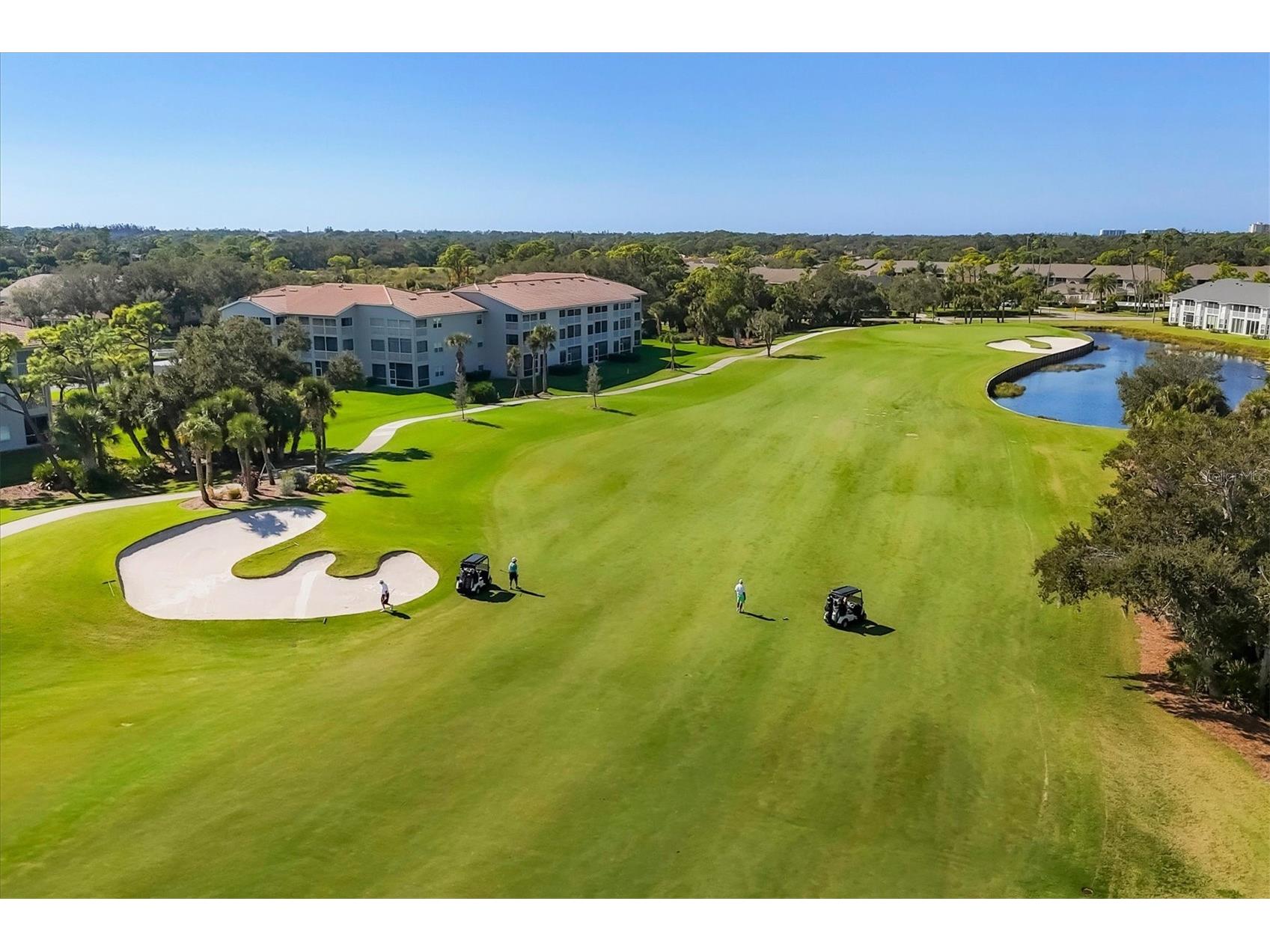 9631 Castle Point Drive #1113 Sarasota FL 34238 A4685057 image51