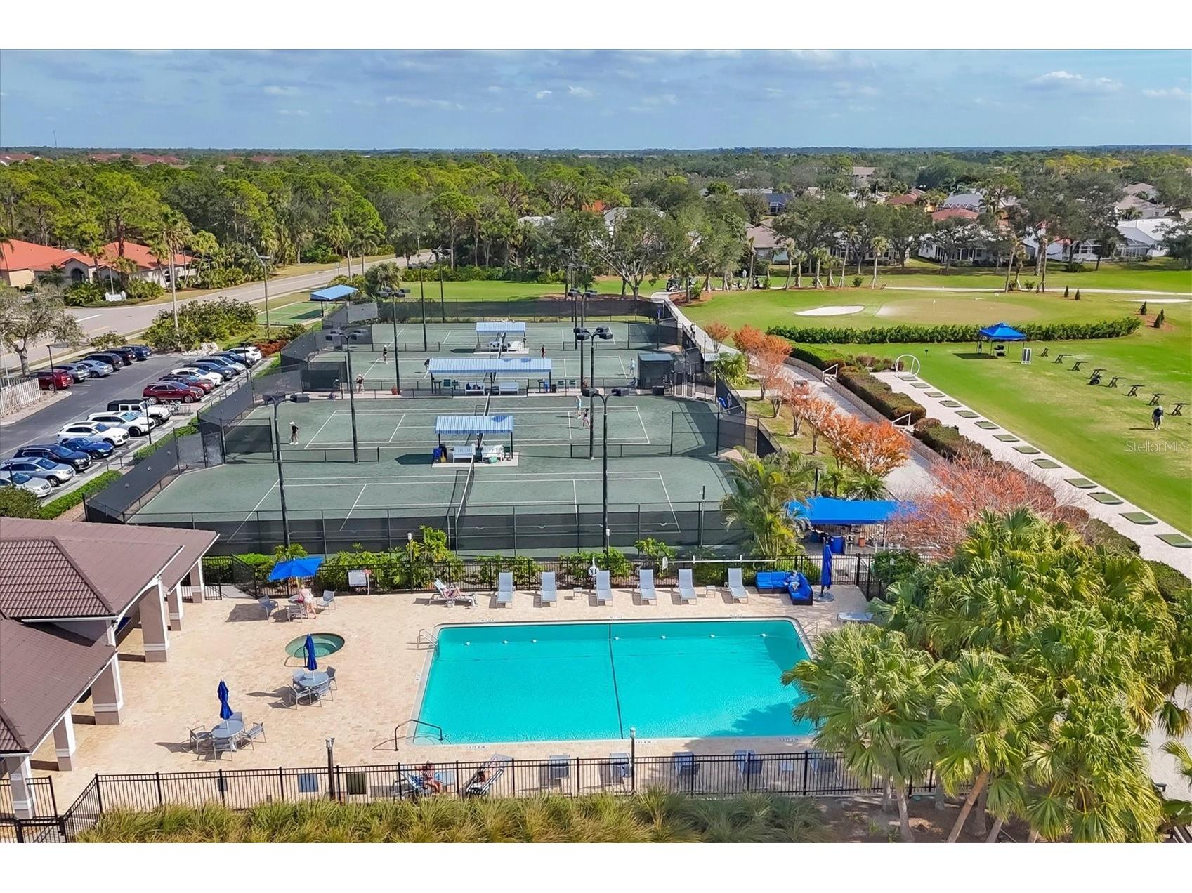 9631 Castle Point Drive #1113 Sarasota FL 34238 A4685057 image53