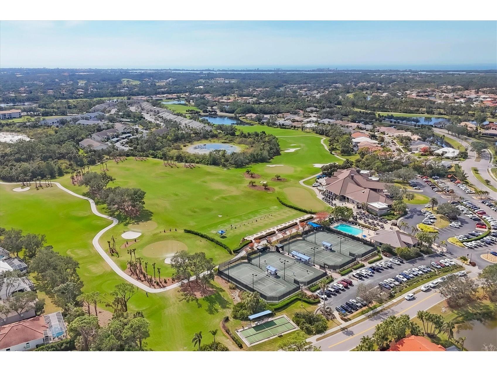9631 Castle Point Drive #1113 Sarasota FL 34238 A4685057 image54