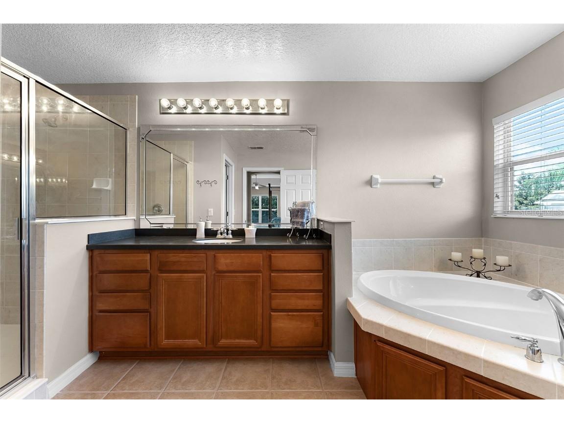 9631 Renwick Court Orlando FL 32832 O6320300 image28