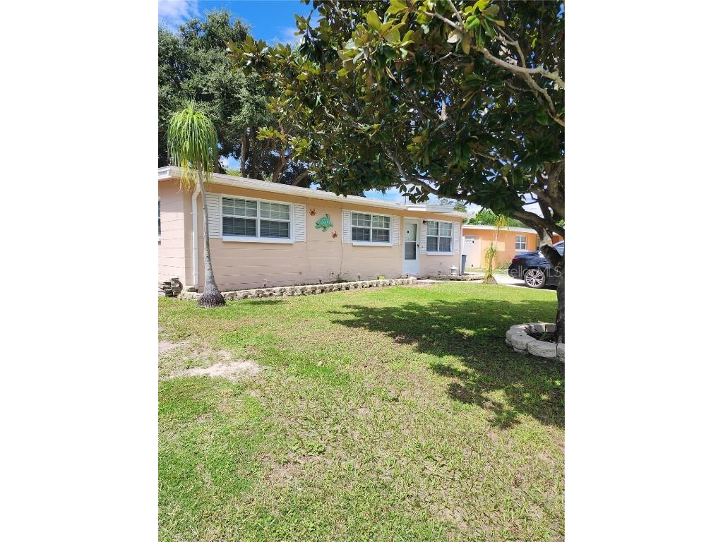 9632 Groveland Street N Seminole FL 33772 U8214912 image1