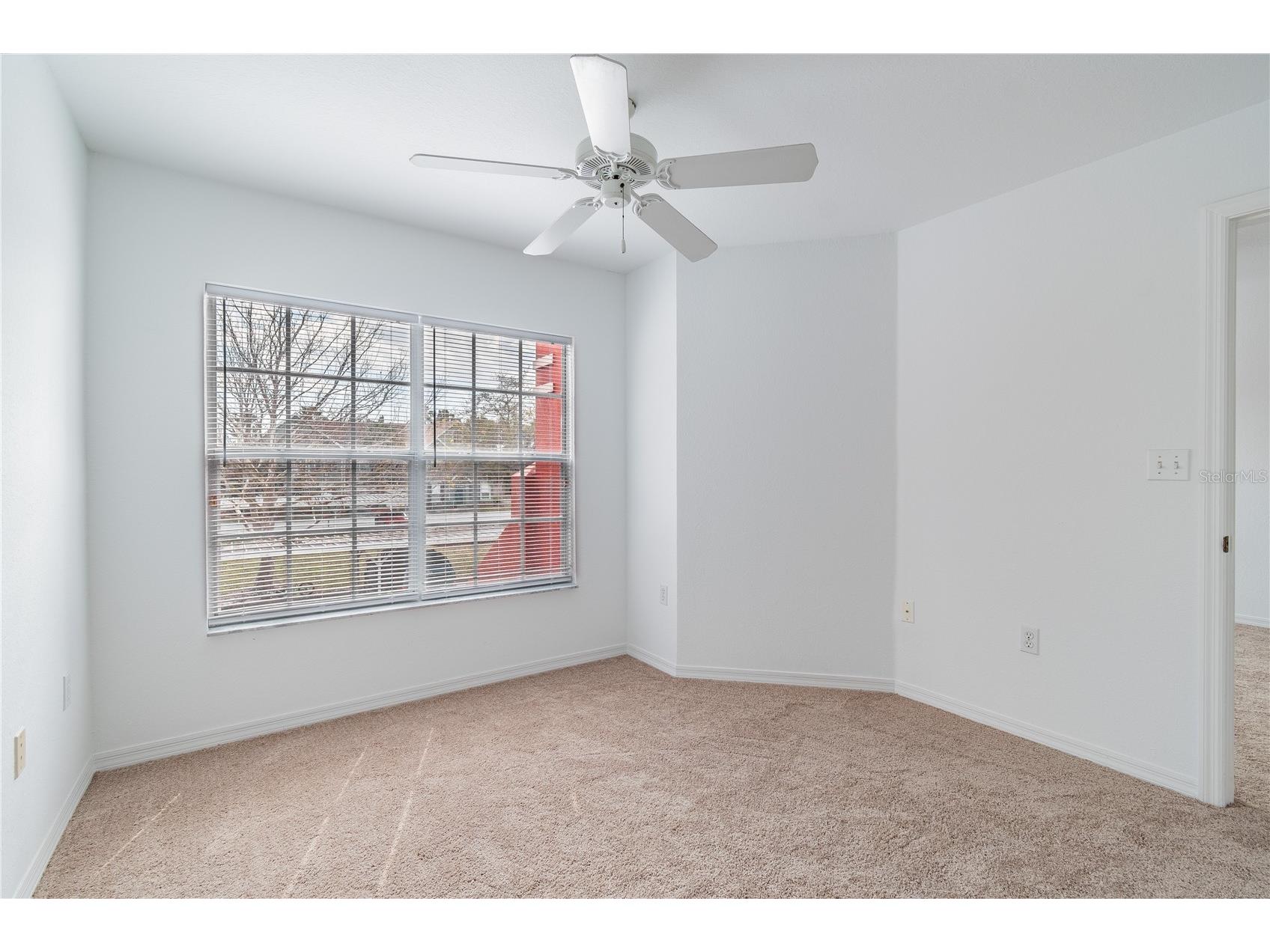 9632 Lake Chase Island Way #9632 Tampa FL 33626 TB8516473 image28