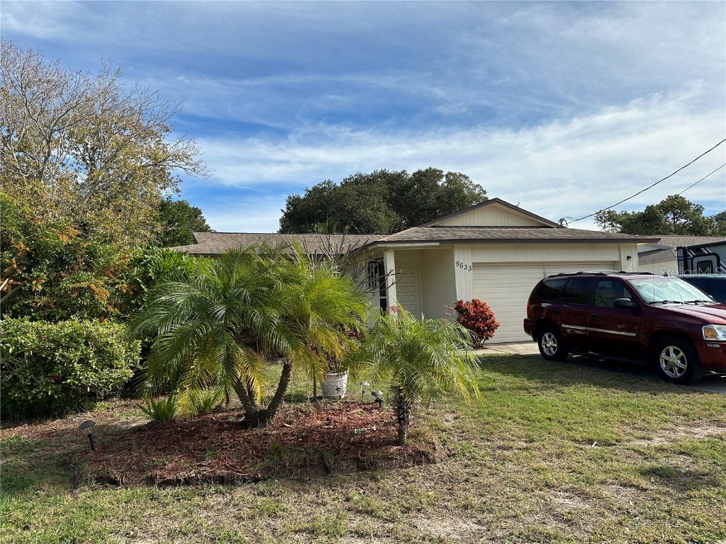 9633 135th Street Seminole FL 33776 U8224973 image1