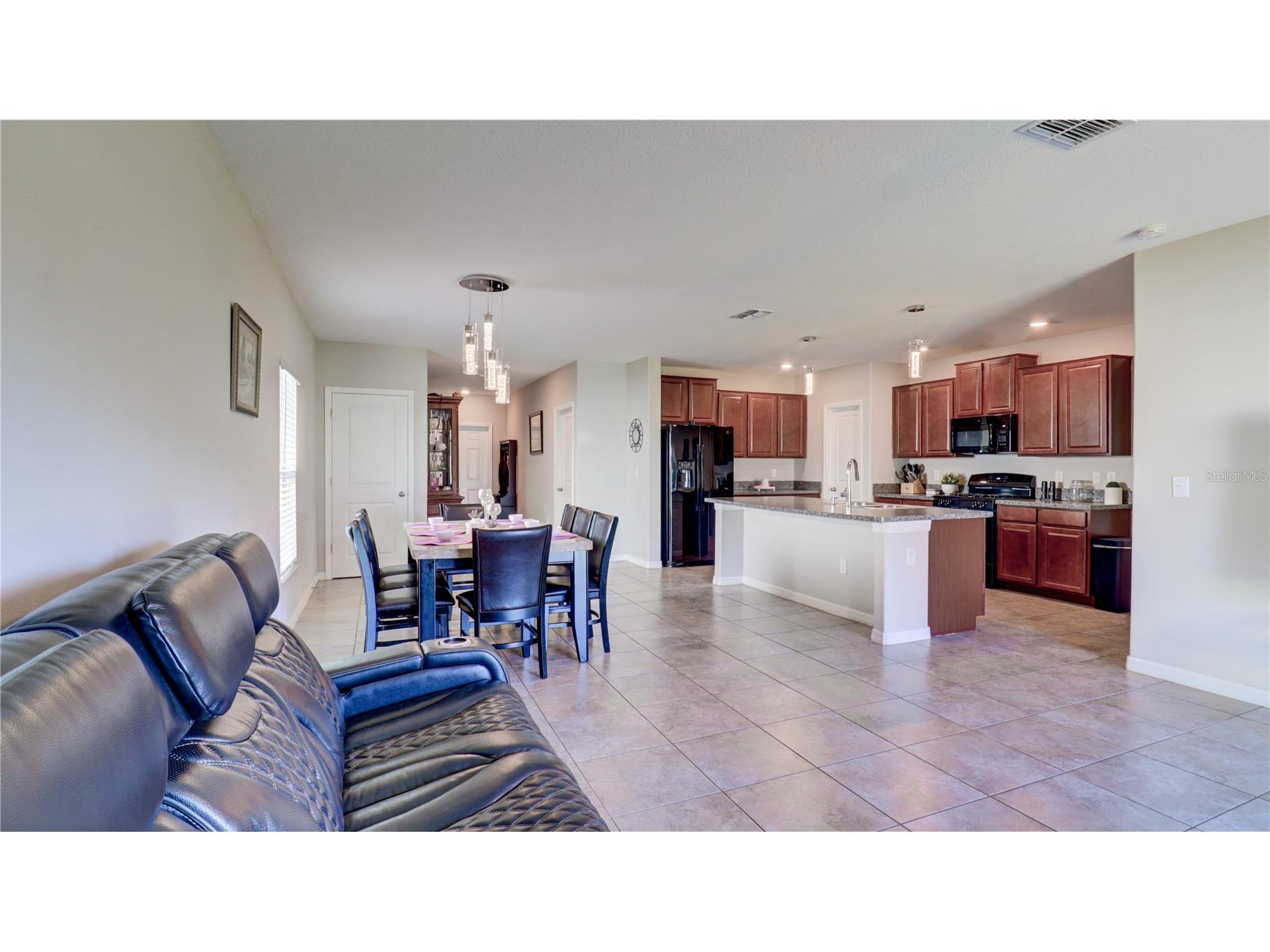 9633 Channing Hill Drive Sun City Center FL 33573 TB8492833 image18
