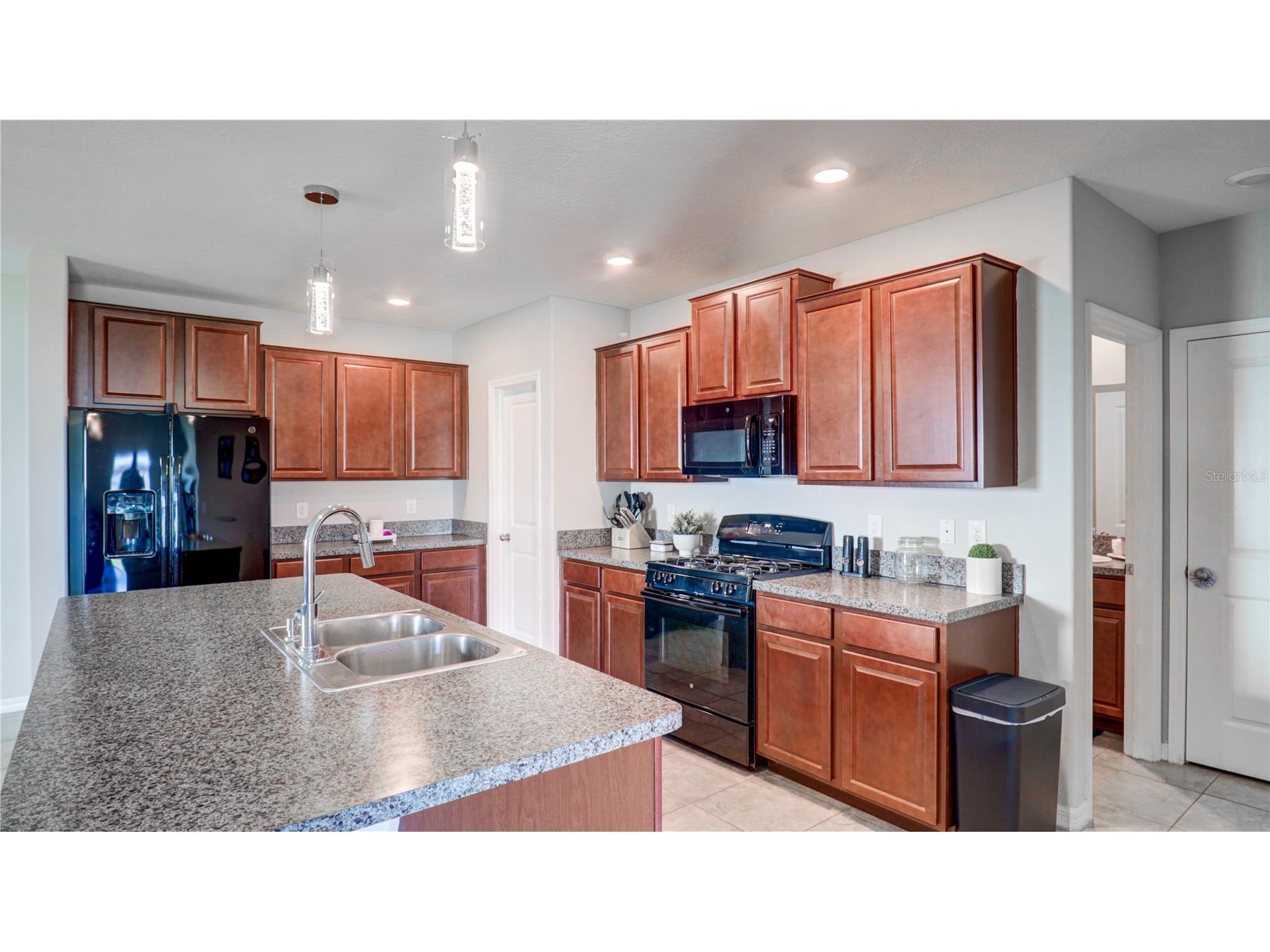 9633 Channing Hill Drive Sun City Center FL 33573 TB8492833 image7