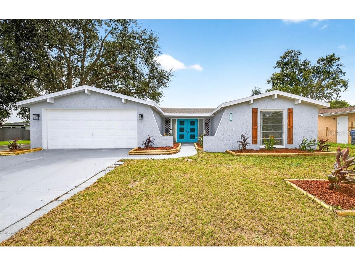 9633 Lakeside Lane Port Richey FL 34668 W7878770 image1