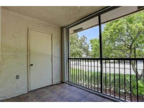 9633 Riverside Dr #E5 Coral Springs FL 33071 O6361148 image12