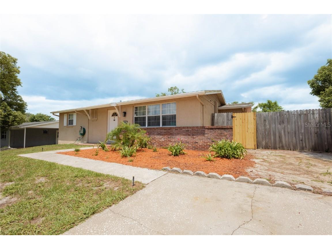 9635 Century Drive Spring Hill FL 34608 W7876614 image1