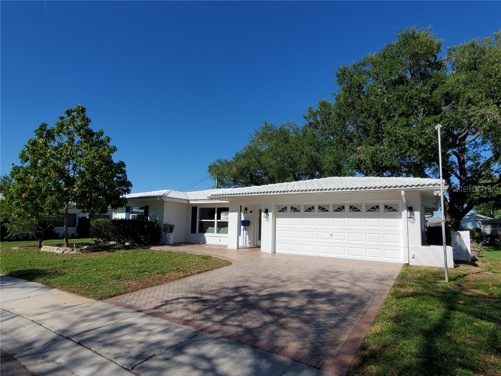 9637 42nd Street N Pinellas Park FL 33782 U8237636 image1