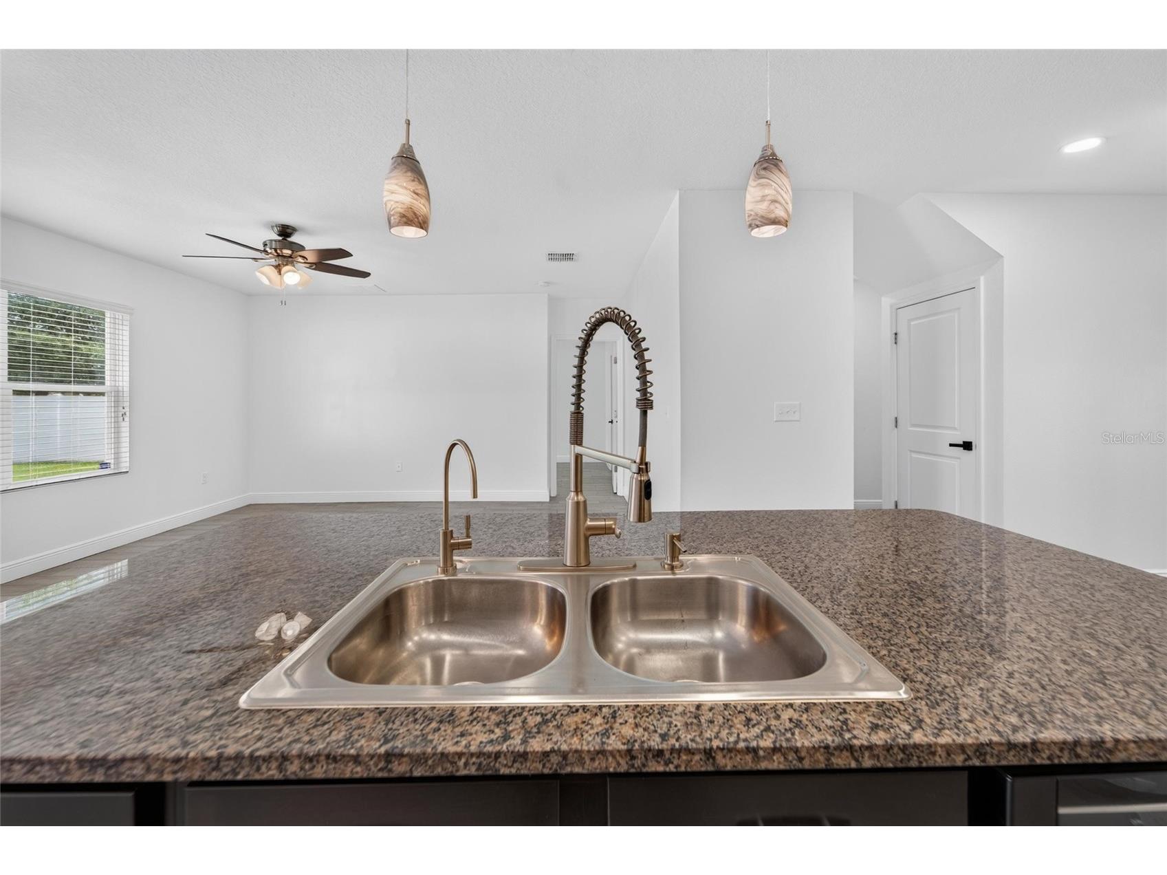 9637 Troncais Circle Thonotosassa FL 33592 TB8531780 image12