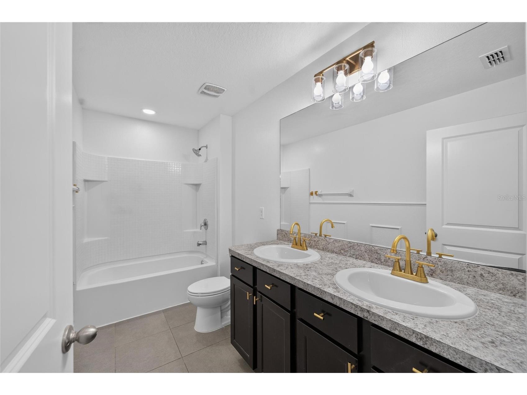 9637 Troncais Circle Thonotosassa FL 33592 TB8531780 image45