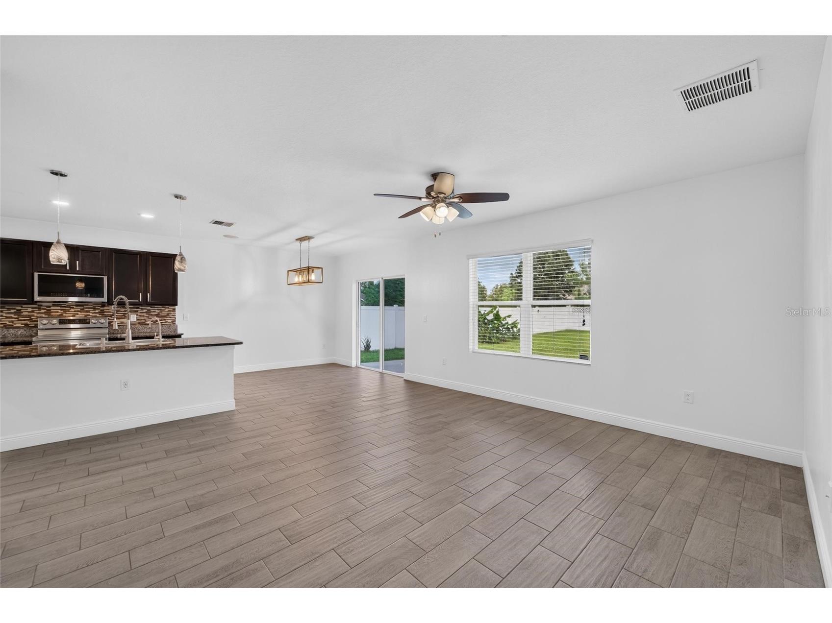 9637 Troncais Circle Thonotosassa FL 33592 TB8531780 image8