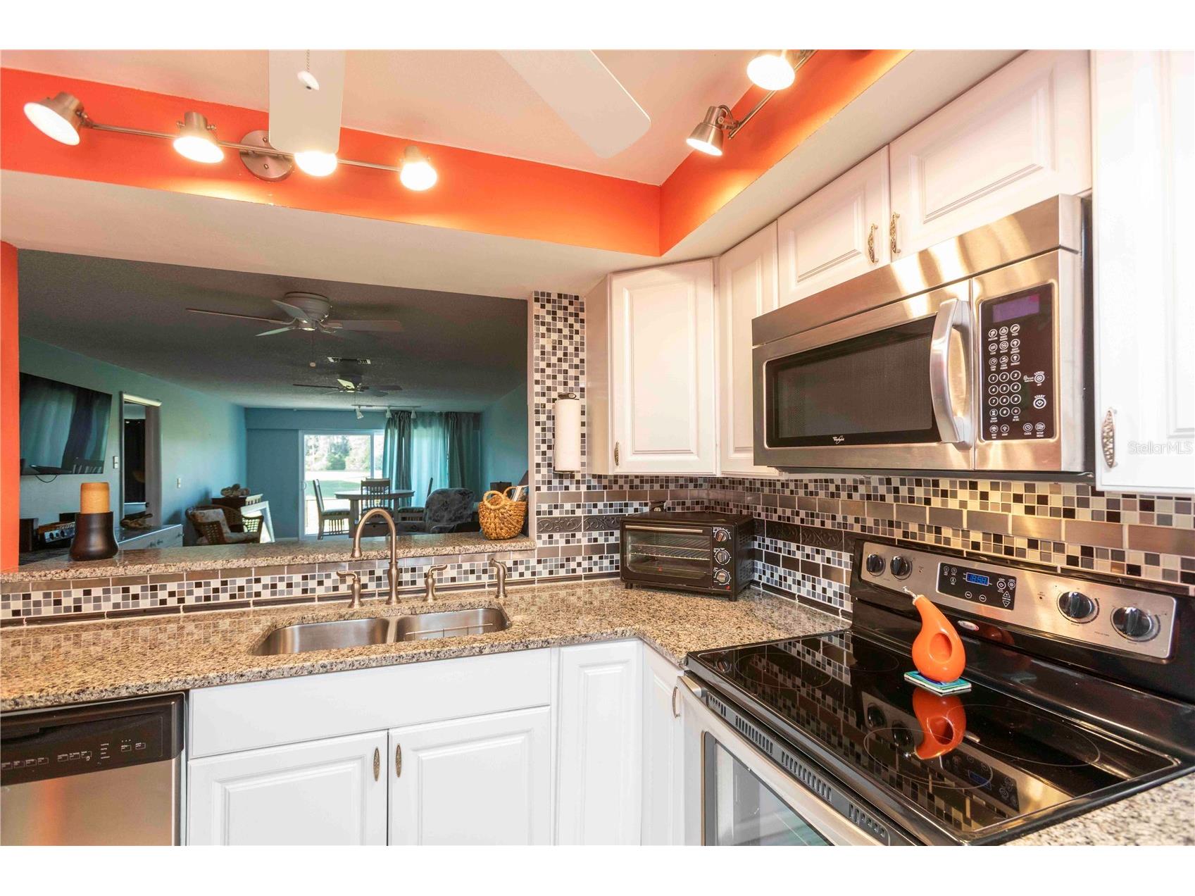 9639 Greenskeeper Drive #9639 New Port Richey FL 34655 W7885279 image3