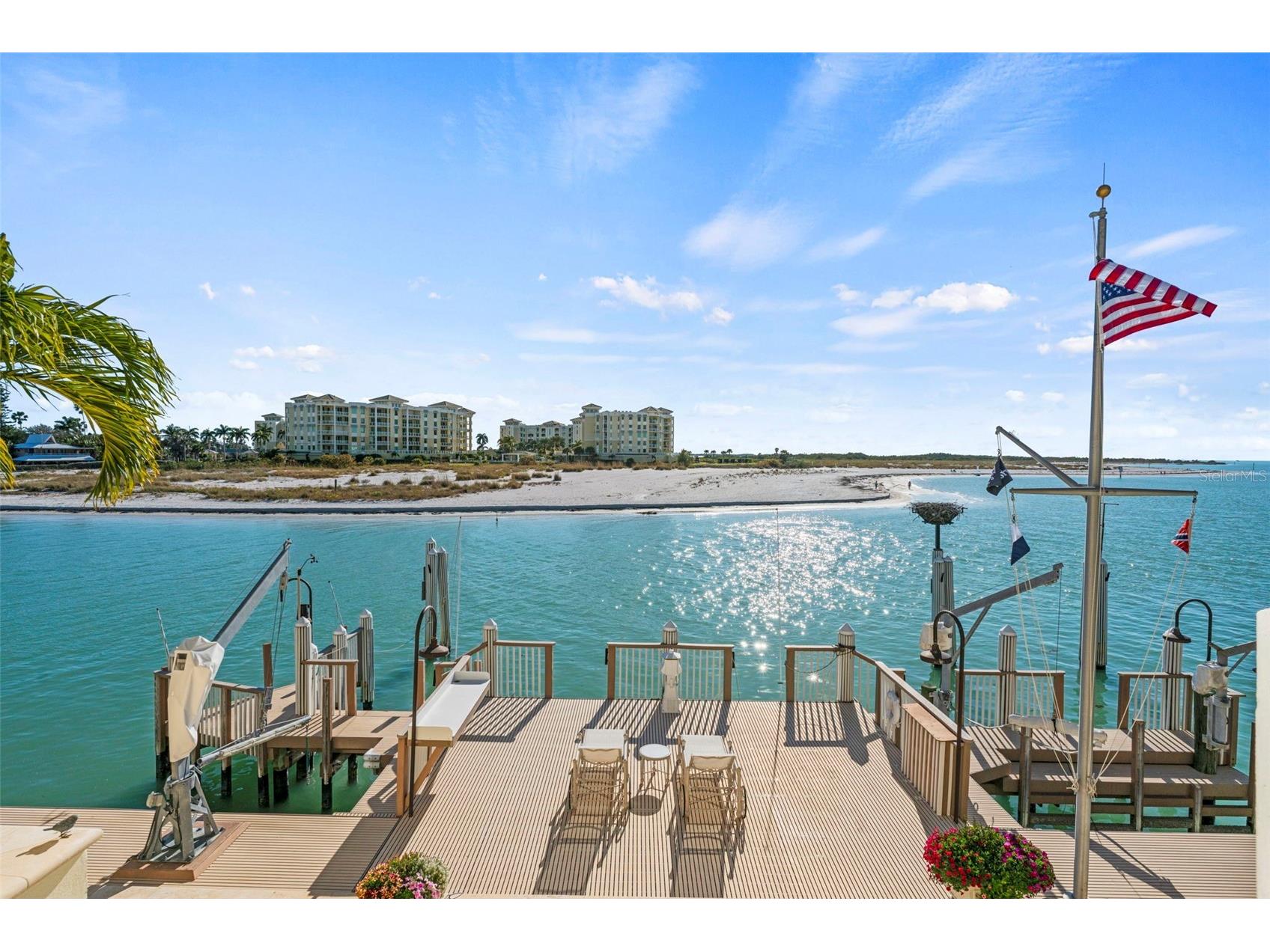 964 Monte Cristo Boulevard Saint Petersburg FL 33715 - DENTS CHANEL TB8476319 image2