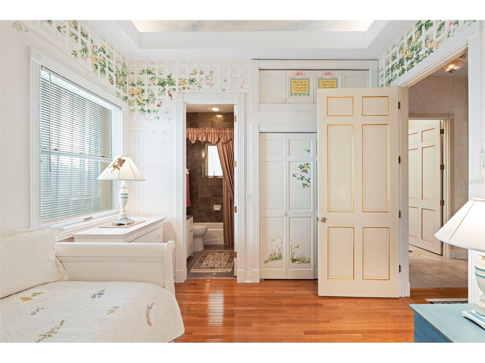 964 Monte Cristo Boulevard Saint Petersburg FL 33715 - DENTS CHANEL TB8476319 image43