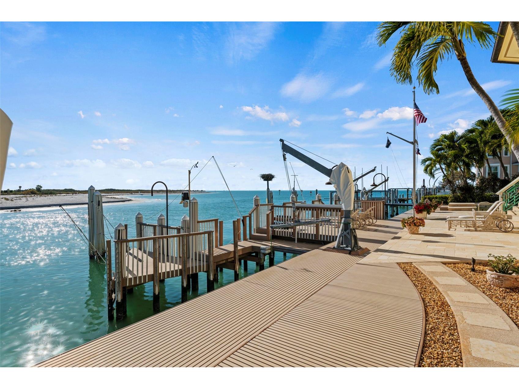964 Monte Cristo Boulevard Saint Petersburg FL 33715 - DENTS CHANEL TB8476319 image71